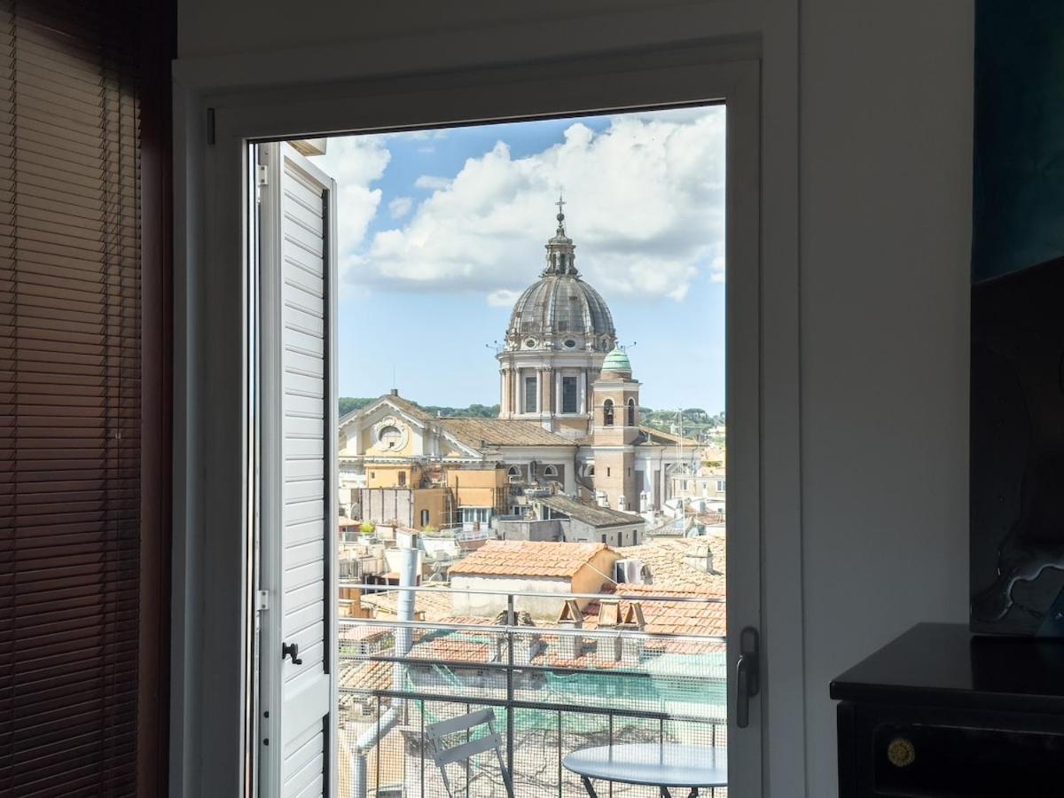 Chasing The Stars Spanish Steps Boutique Roma