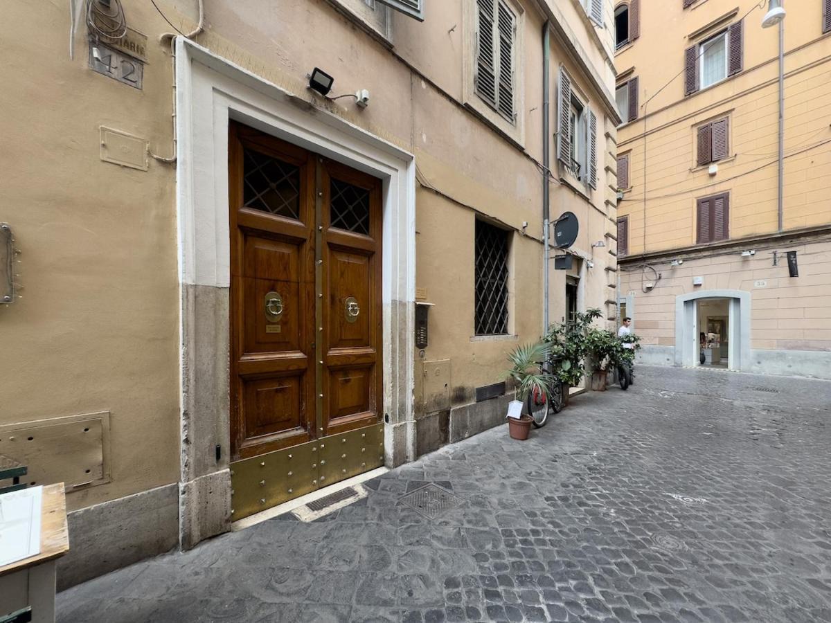 Chasing The Stars Spanish Steps Boutique *