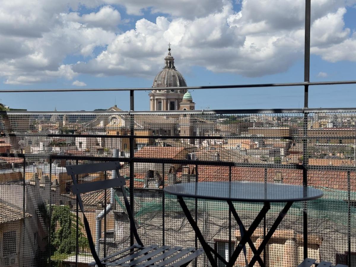 Chasing The Stars Spanish Steps Boutique *